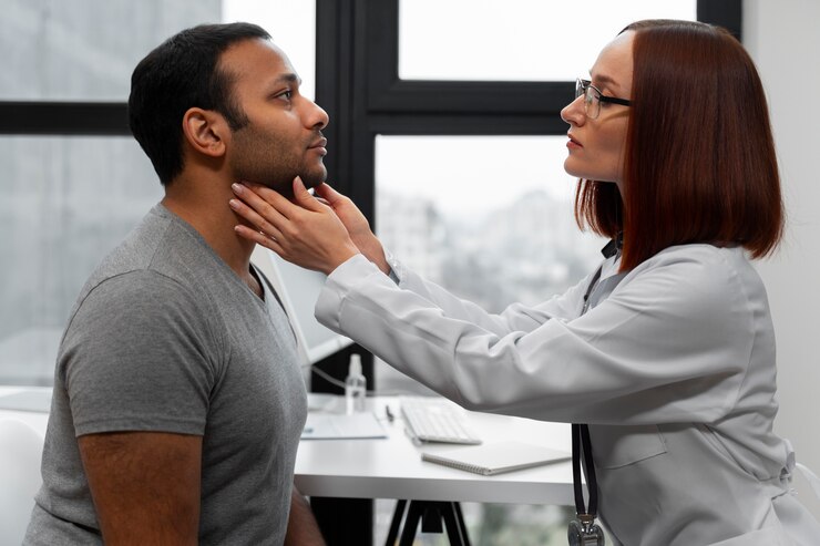 side-view-doctor-checking-patient_23-2150165422